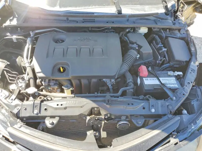 2017 TOYOTA COROLLA SE  