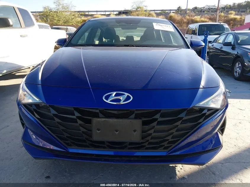 2021 HYUNDAI ELANTRA SE