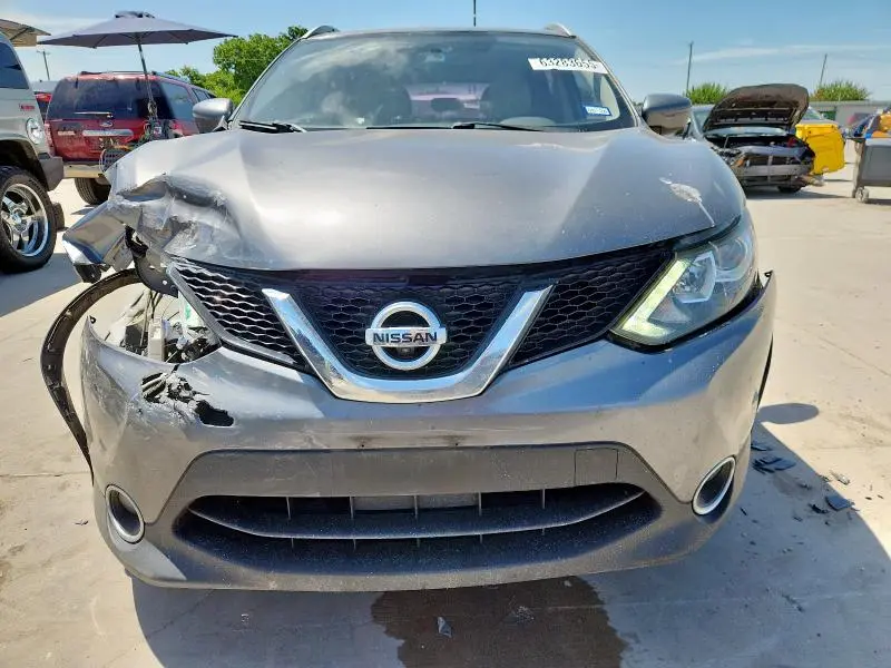 2017 NISSAN ROGUE SPORT S  