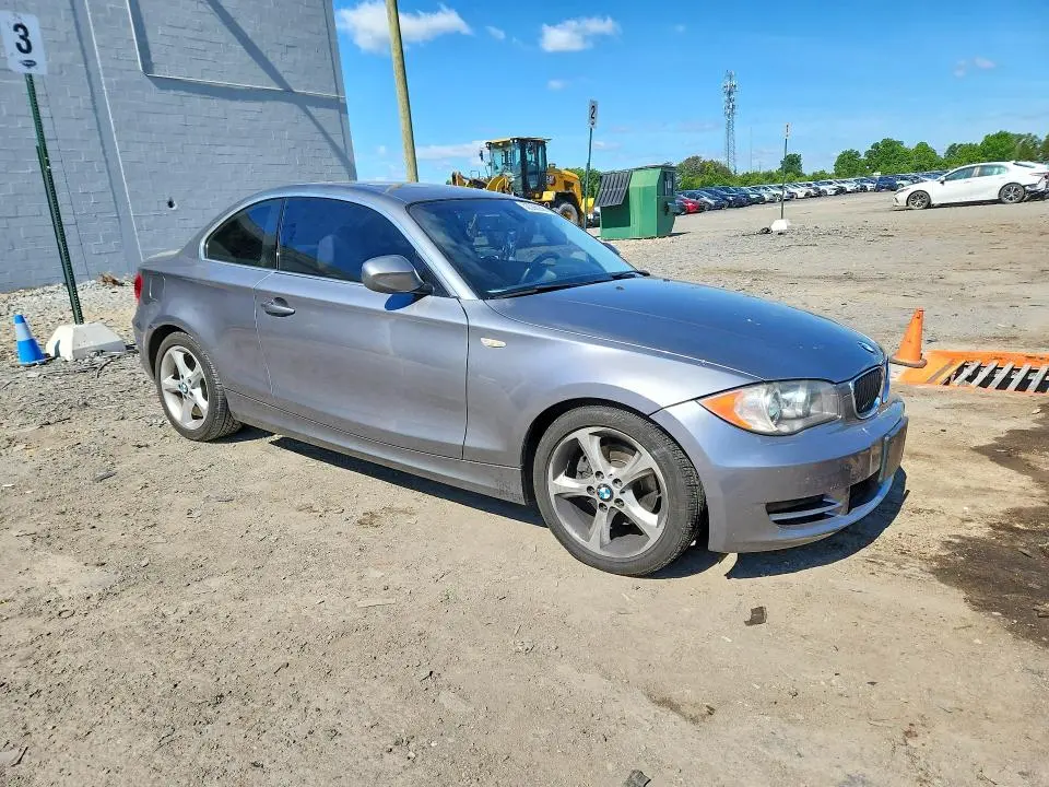 2011 BMW 128 I  