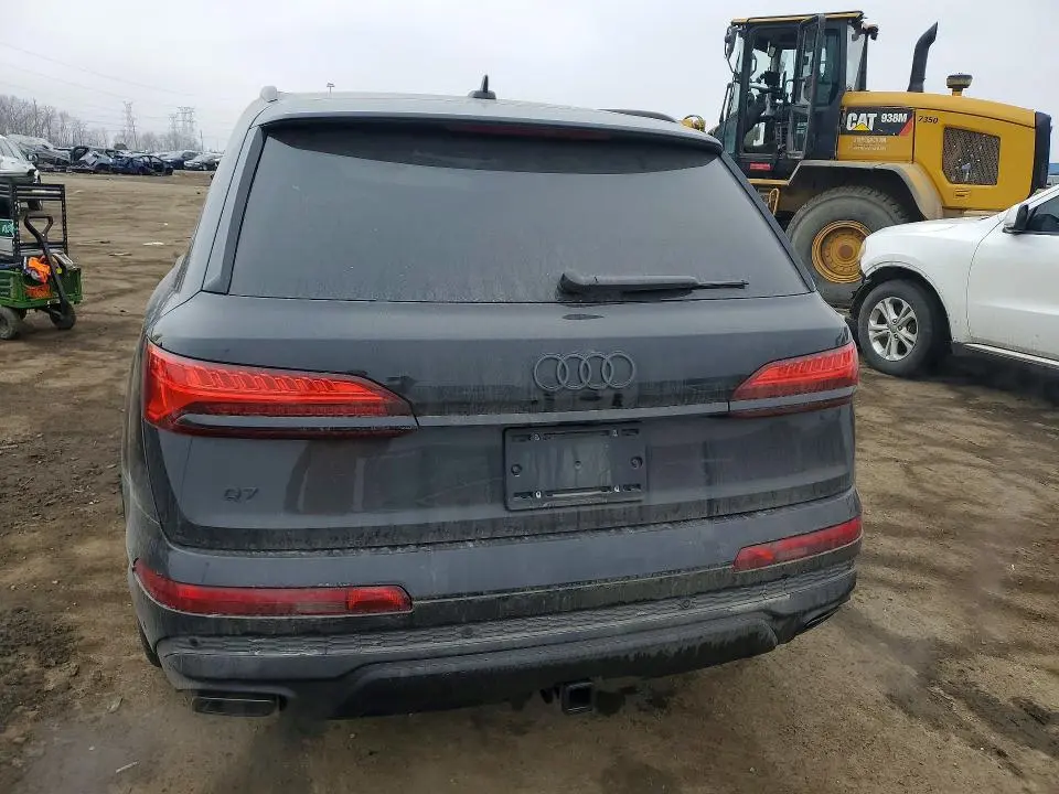 2025 AUDI Q7 PREMIUM PLUS  