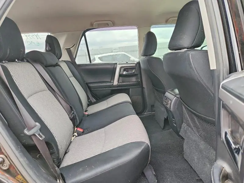 2019 TOYOTA 4RUNNER SR5  