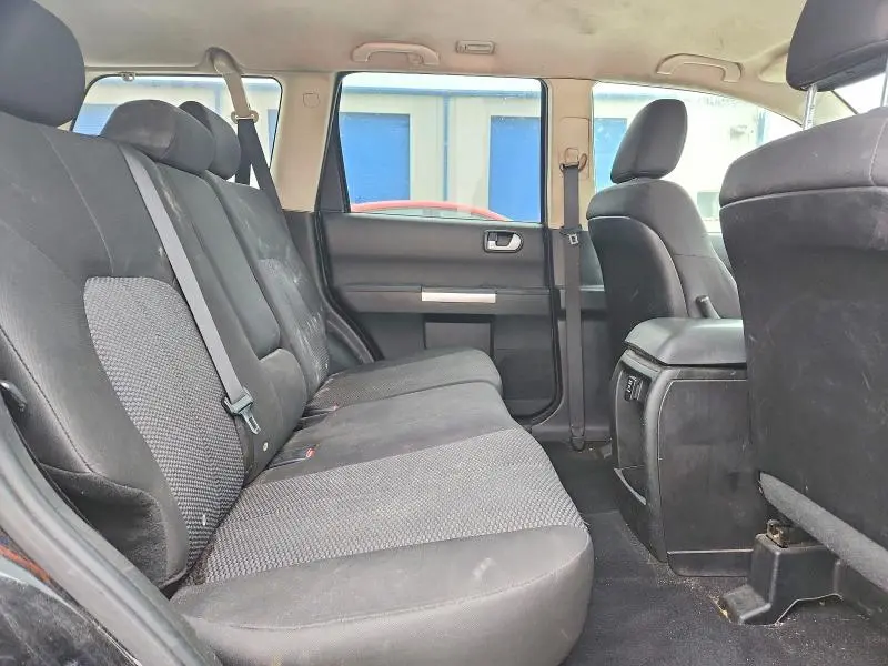 2011 MITSUBISHI ENDEAVOR LS  