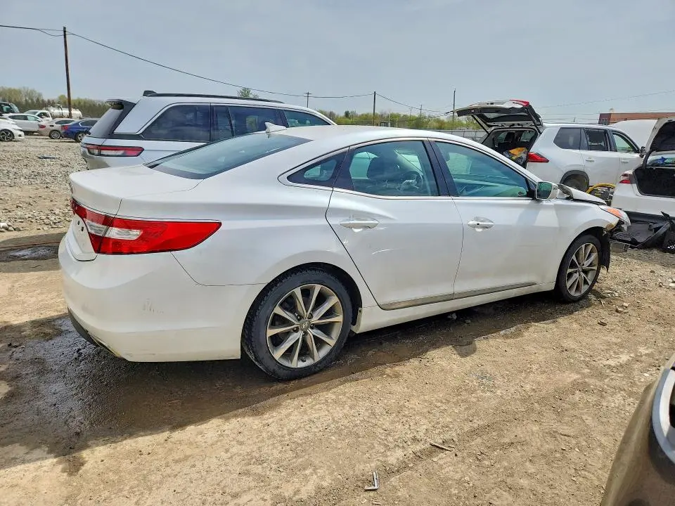 2017 HYUNDAI AZERA BASE  