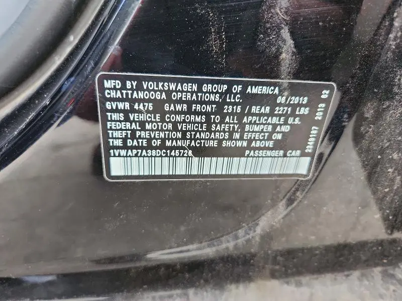 2013 VOLKSWAGEN PASSAT S  