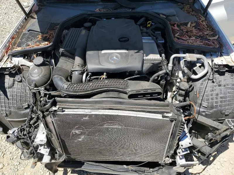 2016 MERCEDES-BENZ C 300  