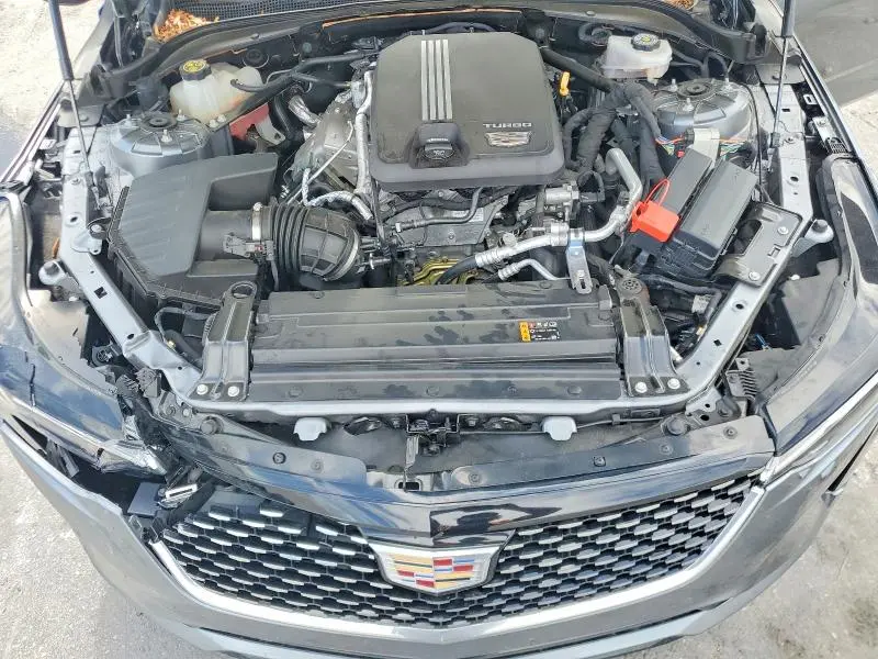 2021 CADILLAC CT4 LUXURY  