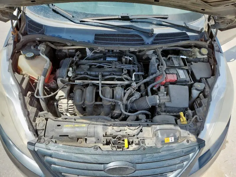 2011 FORD FIESTA S  