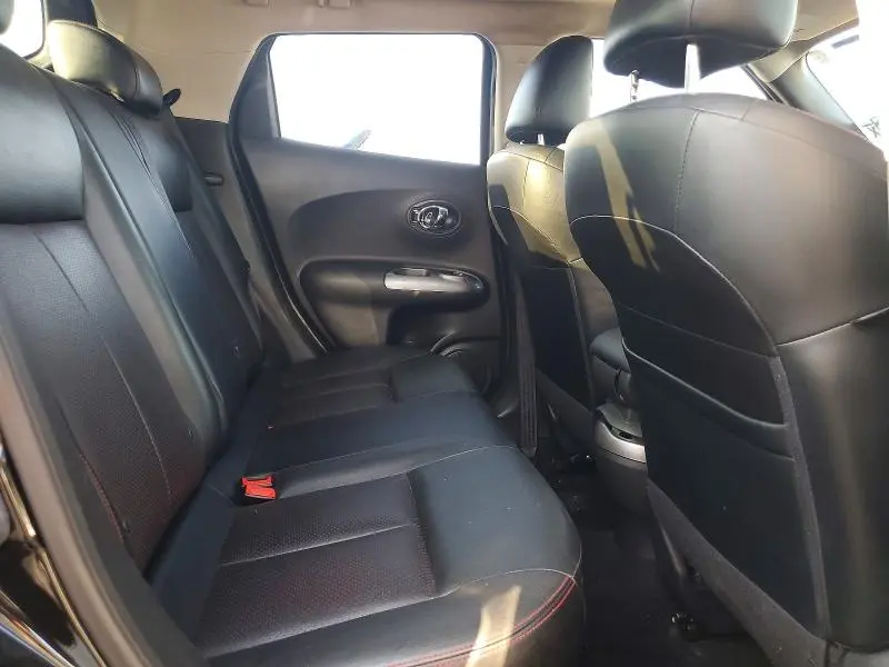 2014 NISSAN JUKE SL  