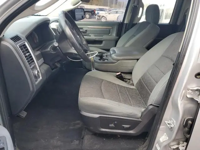 2016 RAM 1500 SLT  