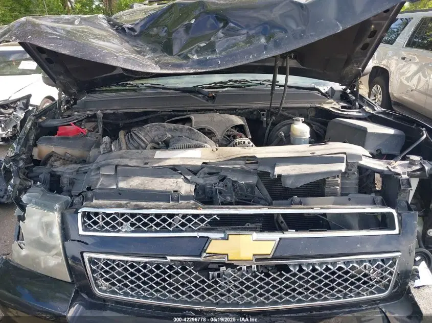 2013 CHEVROLET AVALANCHE LT