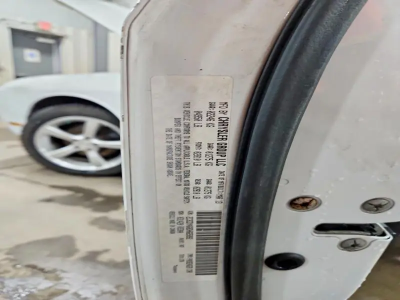 2013 DODGE CHALLENGER SXT  