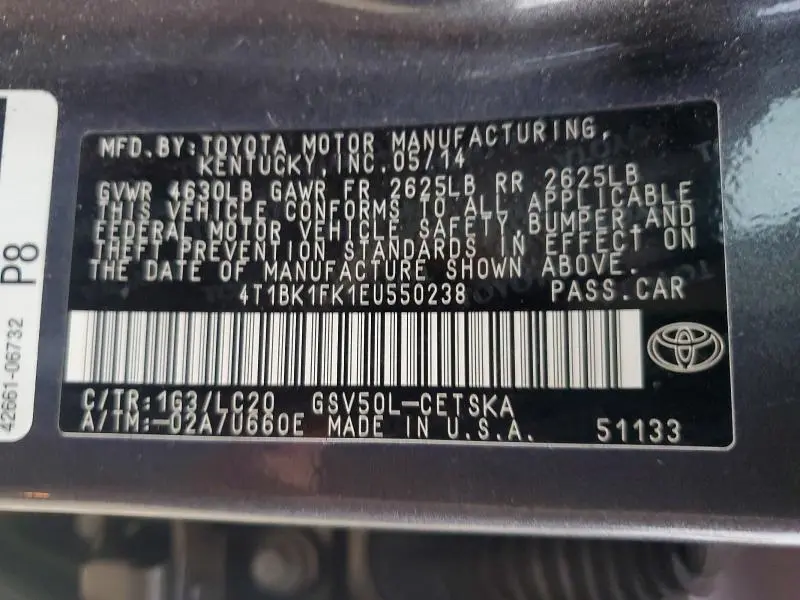 2014 TOYOTA CAMRY SE  