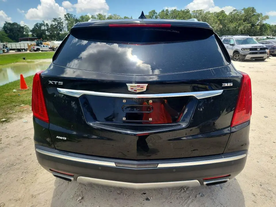 2018 CADILLAC XT5 PLATINUM  