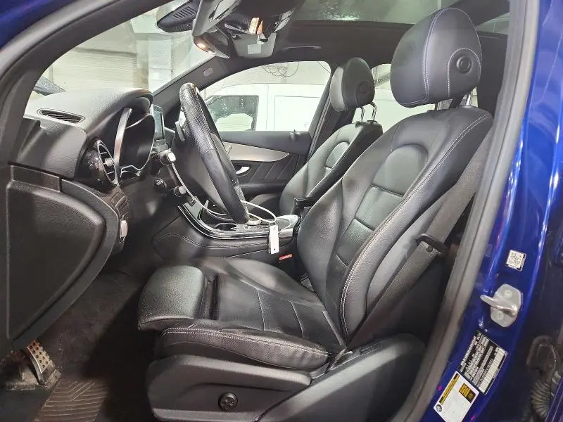 2019 MERCEDES-BENZ GLC 300 4MATIC  