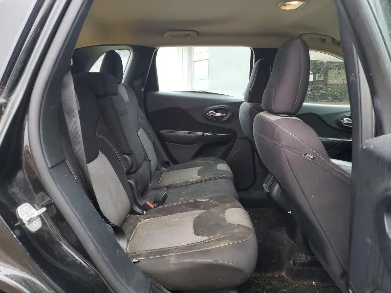 2014 JEEP CHEROKEE SPORT  