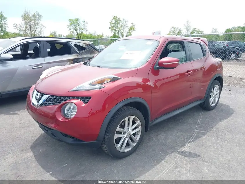 2015 NISSAN JUKE SV