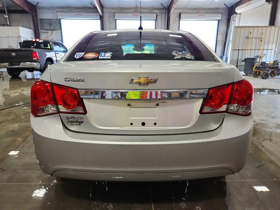 2014 CHEVROLET CRUZE LS  