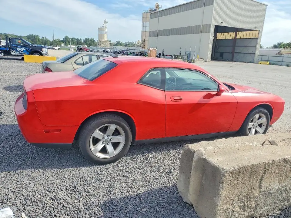 2010 DODGE CHALLENGER SE  