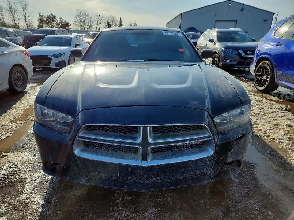 2014 DODGE CHARGER SE  