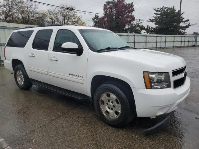 2011 CHEVROLET SUBURBAN C1500 LS  