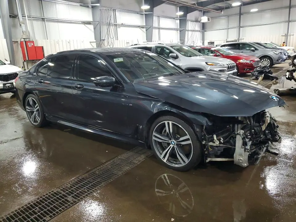 2016 BMW 750 XI  