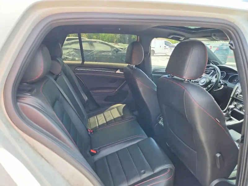 2015 VOLKSWAGEN GTI   