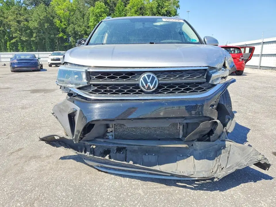 2022 VOLKSWAGEN TAOS SE  