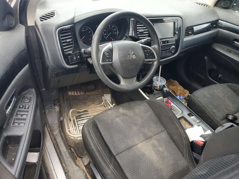 2019 MITSUBISHI OUTLANDER ES  
