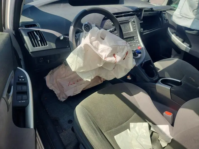 2015 TOYOTA PRIUS TWO  