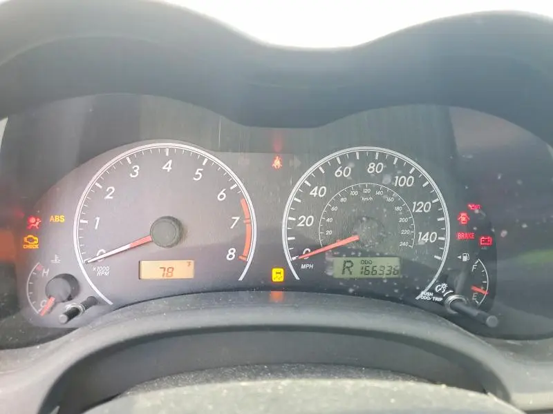2011 TOYOTA COROLLA LE  