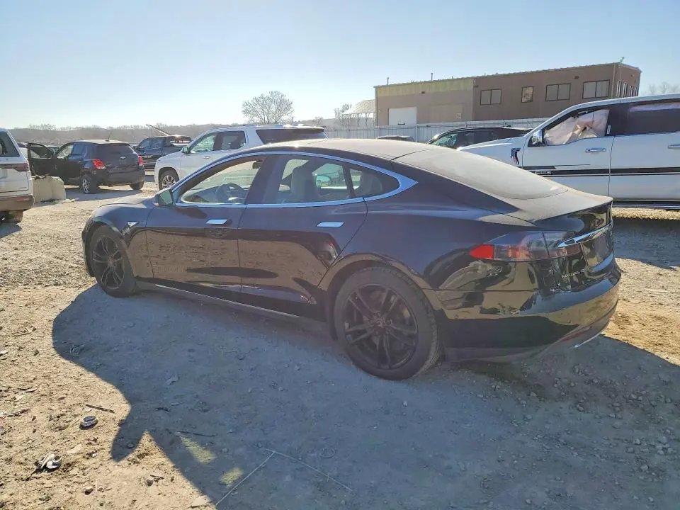 2015 TESLA MODEL S   