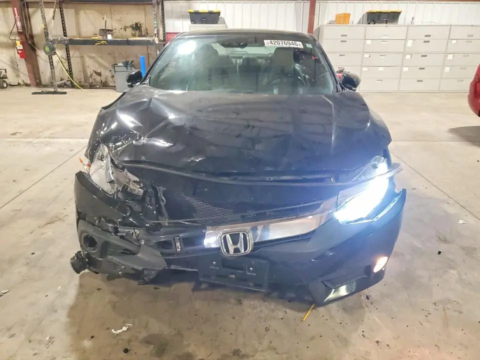 2017 HONDA CIVIC TOURING  
