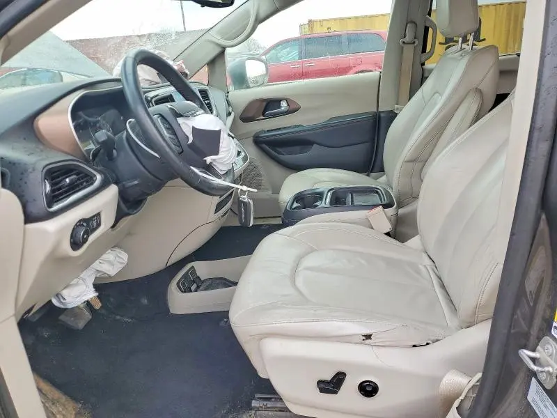 2017 CHRYSLER PACIFICA TOURING L  