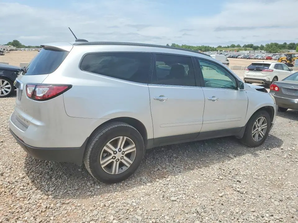 2016 CHEVROLET TRAVERSE LT  