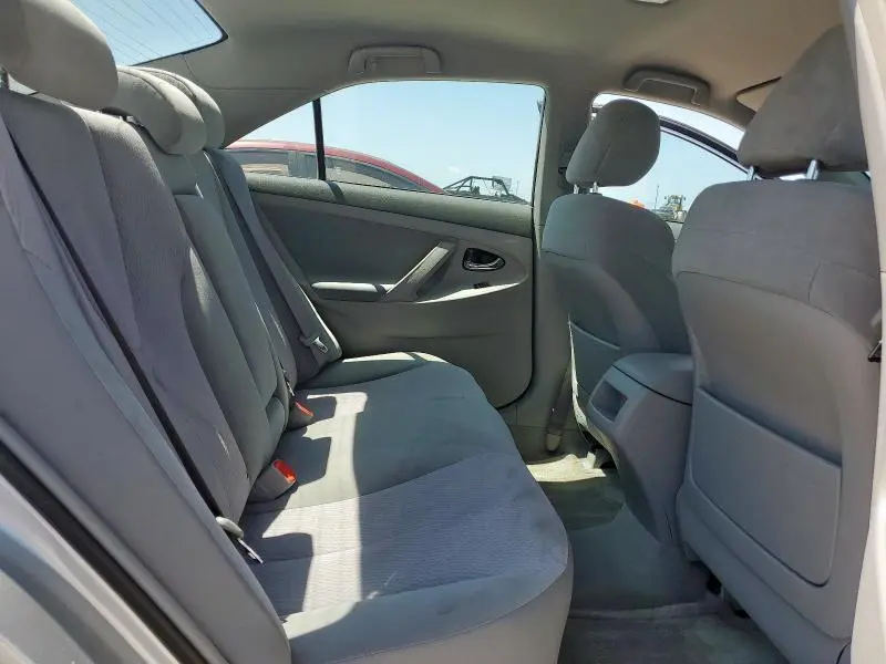 2010 TOYOTA CAMRY BASE  