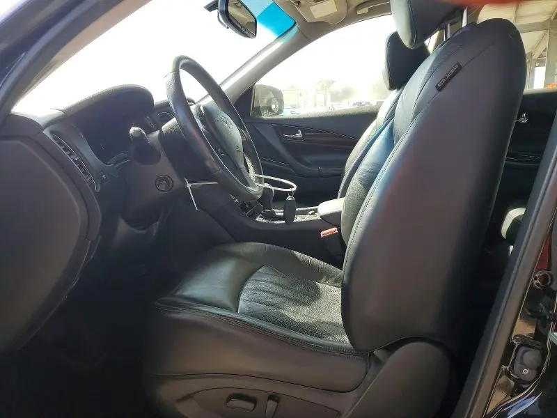 2016 INFINITI QX50 BASE  