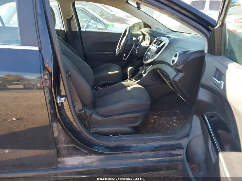 2017 CHEVROLET SONIC LT AUTO