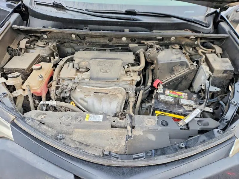 2016 TOYOTA RAV4 SE  