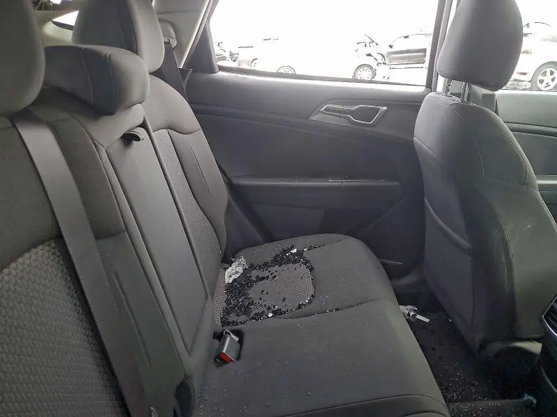 2025 KIA SPORTAGE LX  