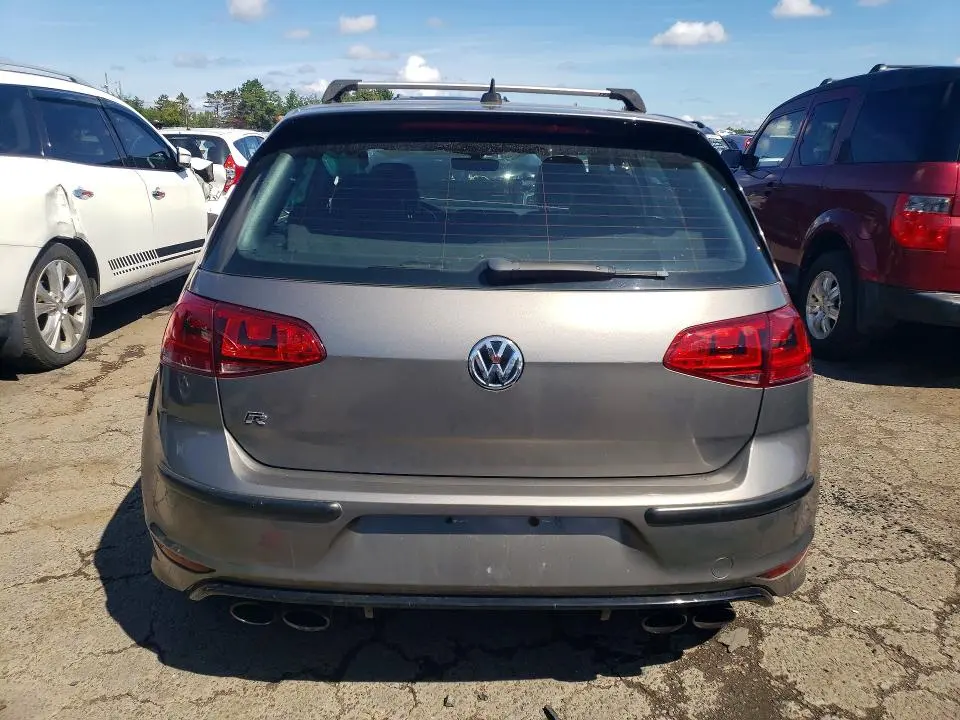 2017 VOLKSWAGEN GOLF R   
