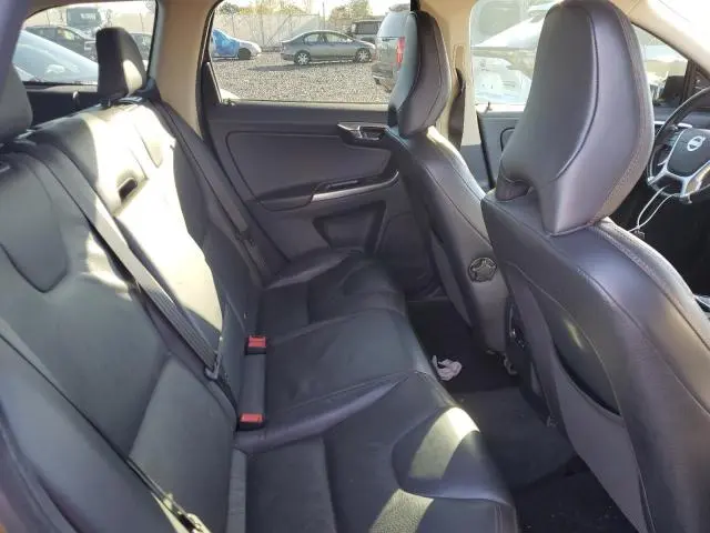 2012 VOLVO XC60 T6  