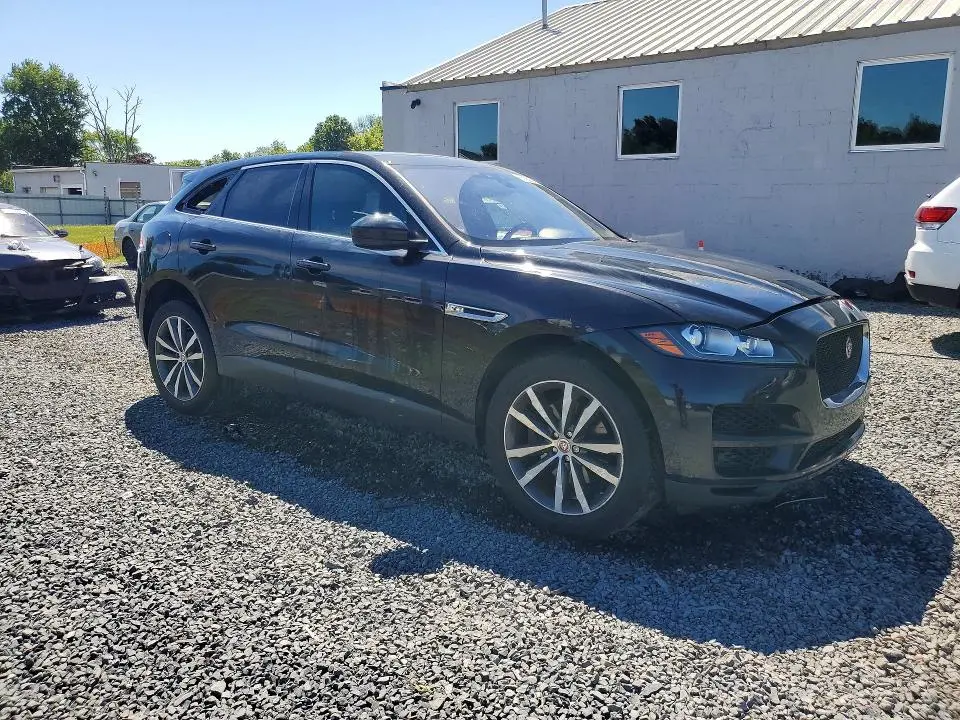 2020 JAGUAR F-PACE PRESTIGE  