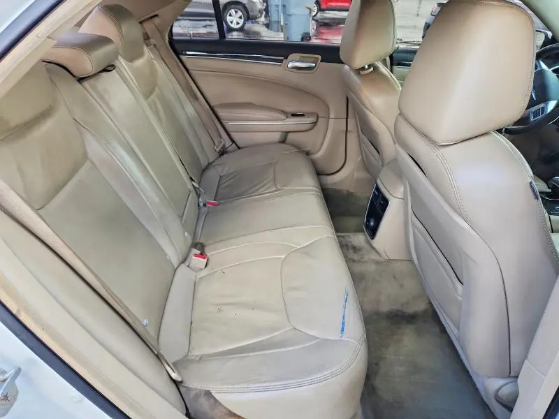 2014 CHRYSLER 300   