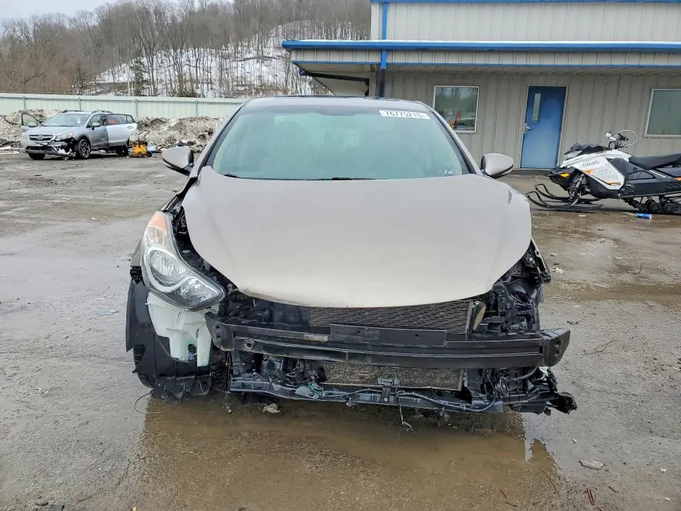 2013 HYUNDAI ELANTRA GLS  