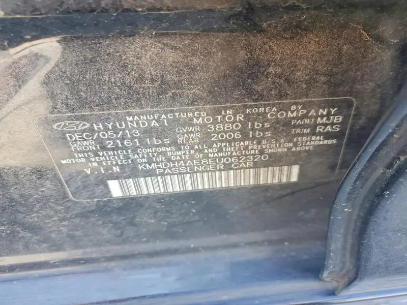 2014 HYUNDAI ELANTRA SE  