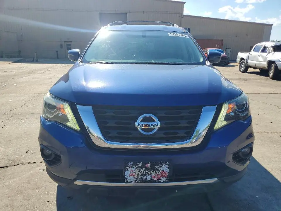 2019 NISSAN PATHFINDER SV  