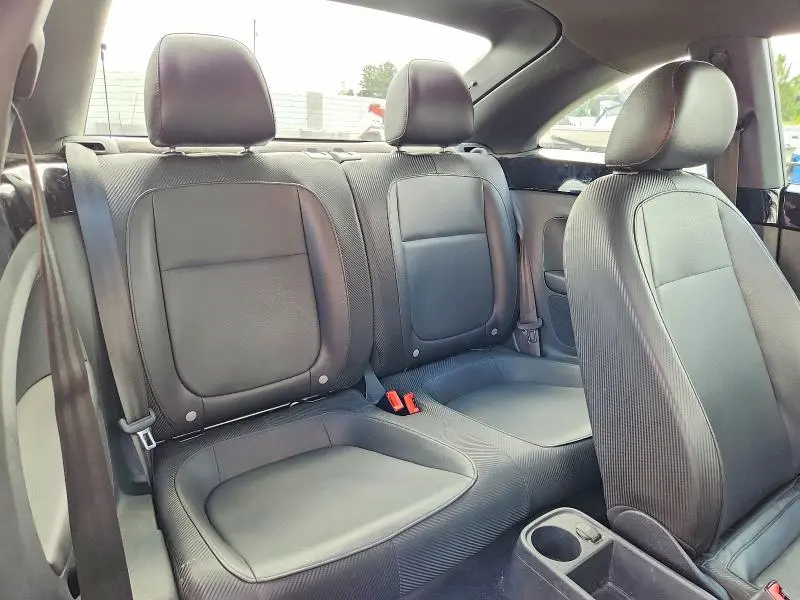 2012 VOLKSWAGEN BEETLE   