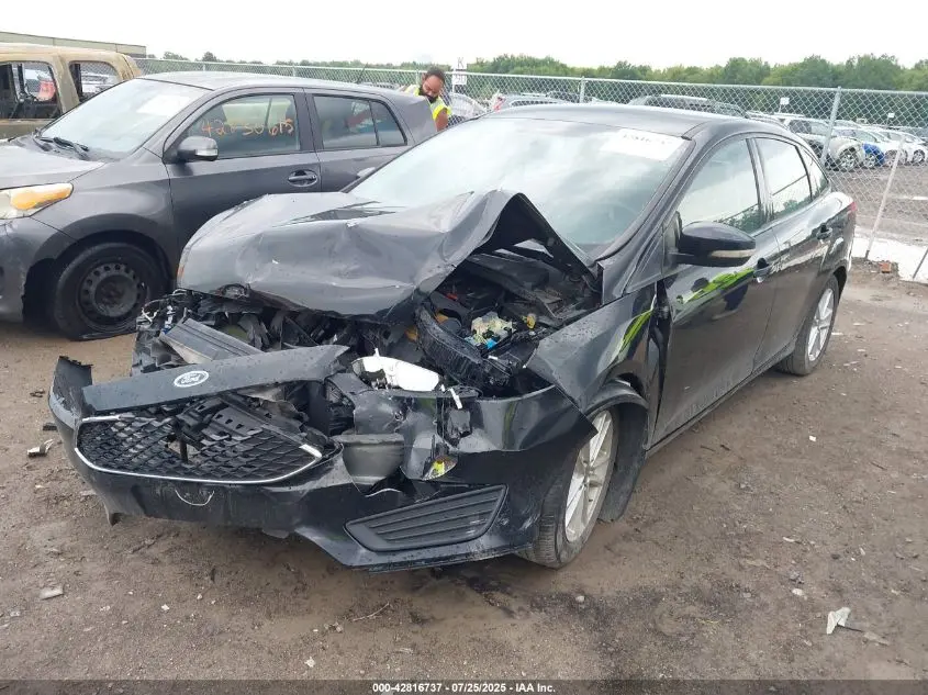 2016 FORD FOCUS SE