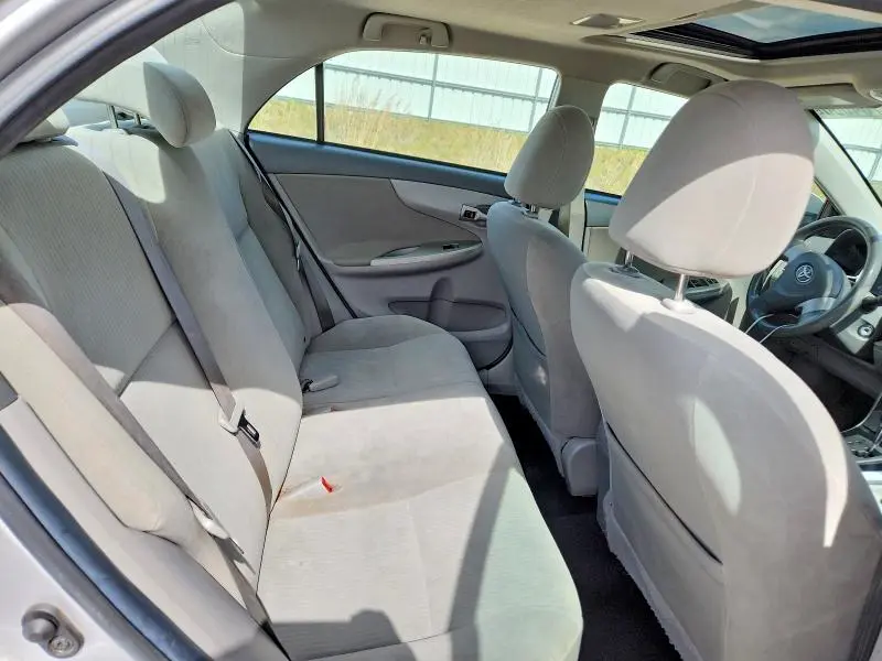 2010 TOYOTA COROLLA LE  